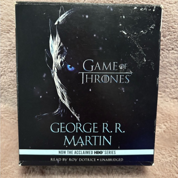 A Game of Thrones: A Song of Ice and‎ Fire: Book 1 - Audiobook w/28 CDs - Picture 1 of 3